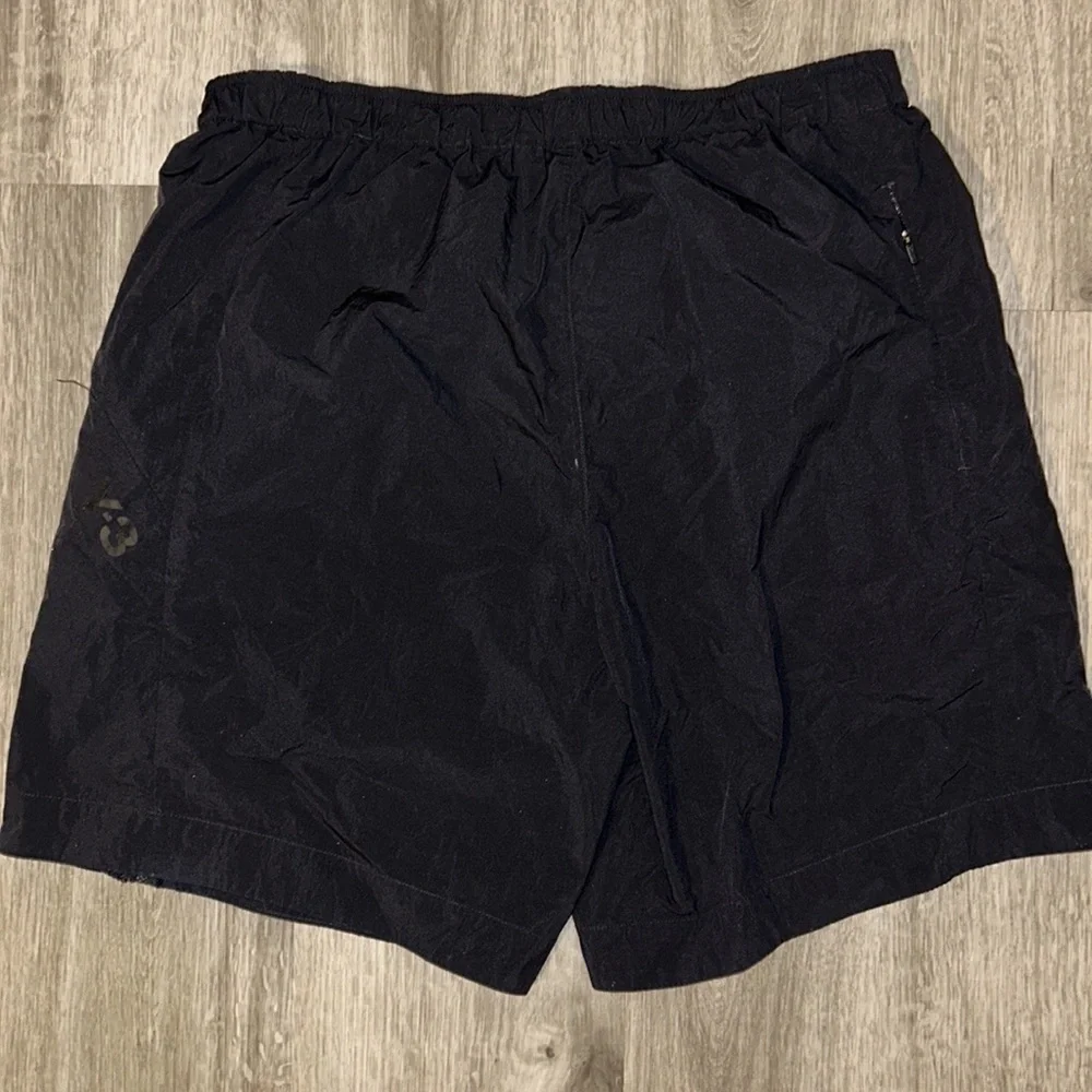 Y-3 Light Shell Running Shorts - Picture 10 of 10